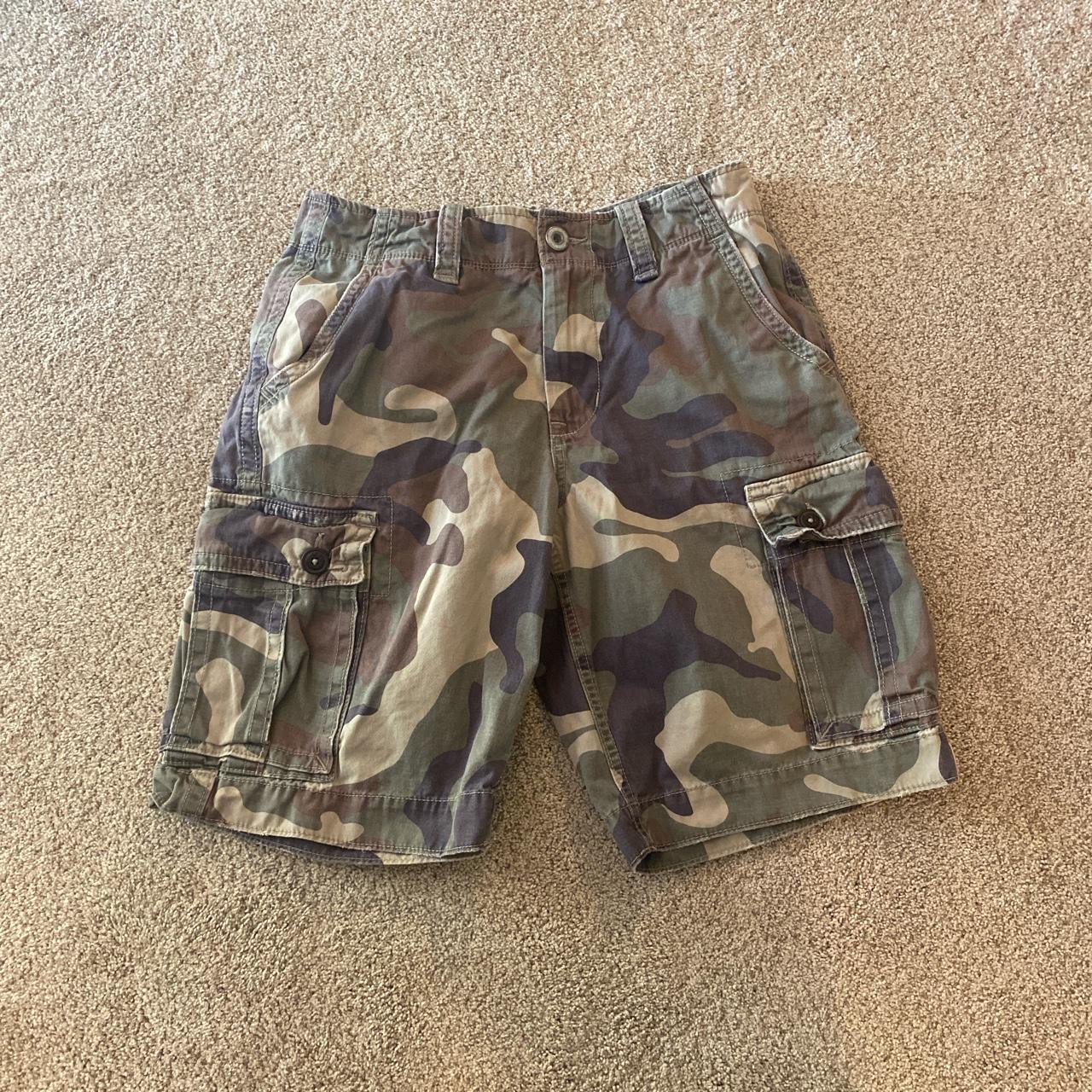 American Eagle Men's Khaki Shorts | Depop