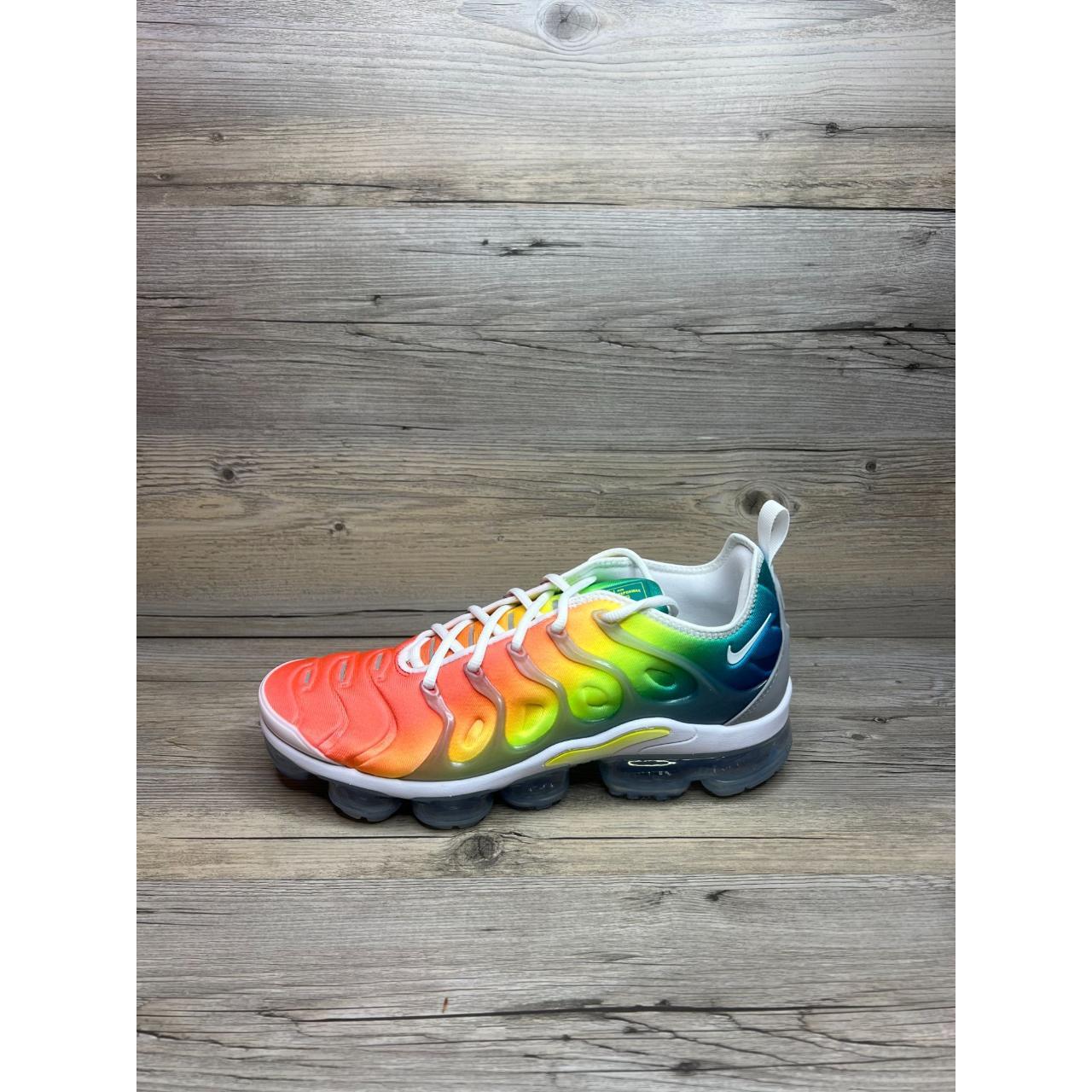 does nike vapormax plus run small
