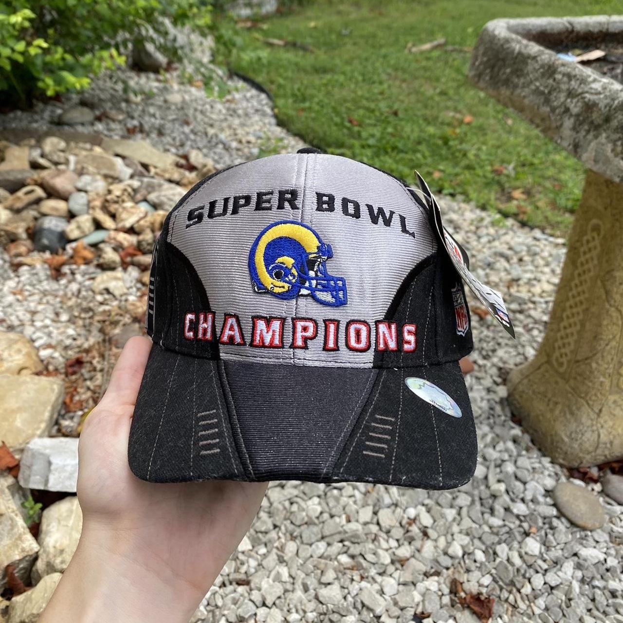 2000 Rams Super Bowl Champions Hat Still looks - Depop