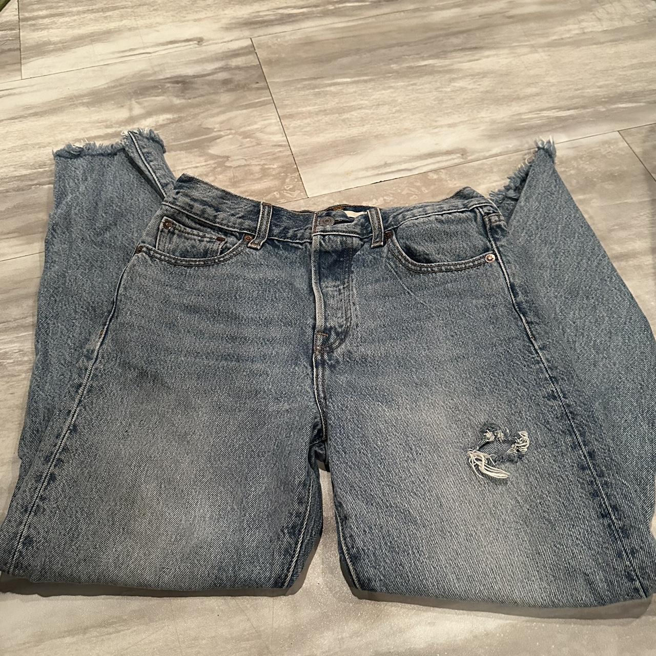 item listed by alainawhyte