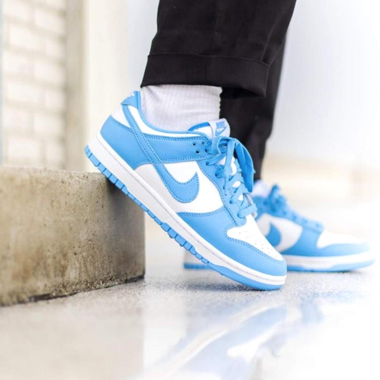 blue dunks