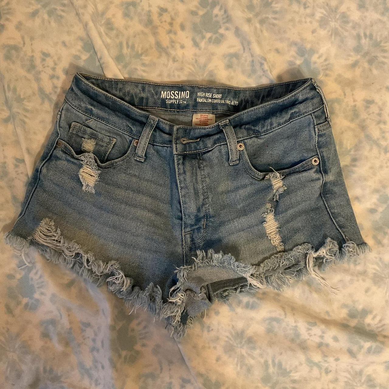 Vintage mossimo low rise denim distressed shorts