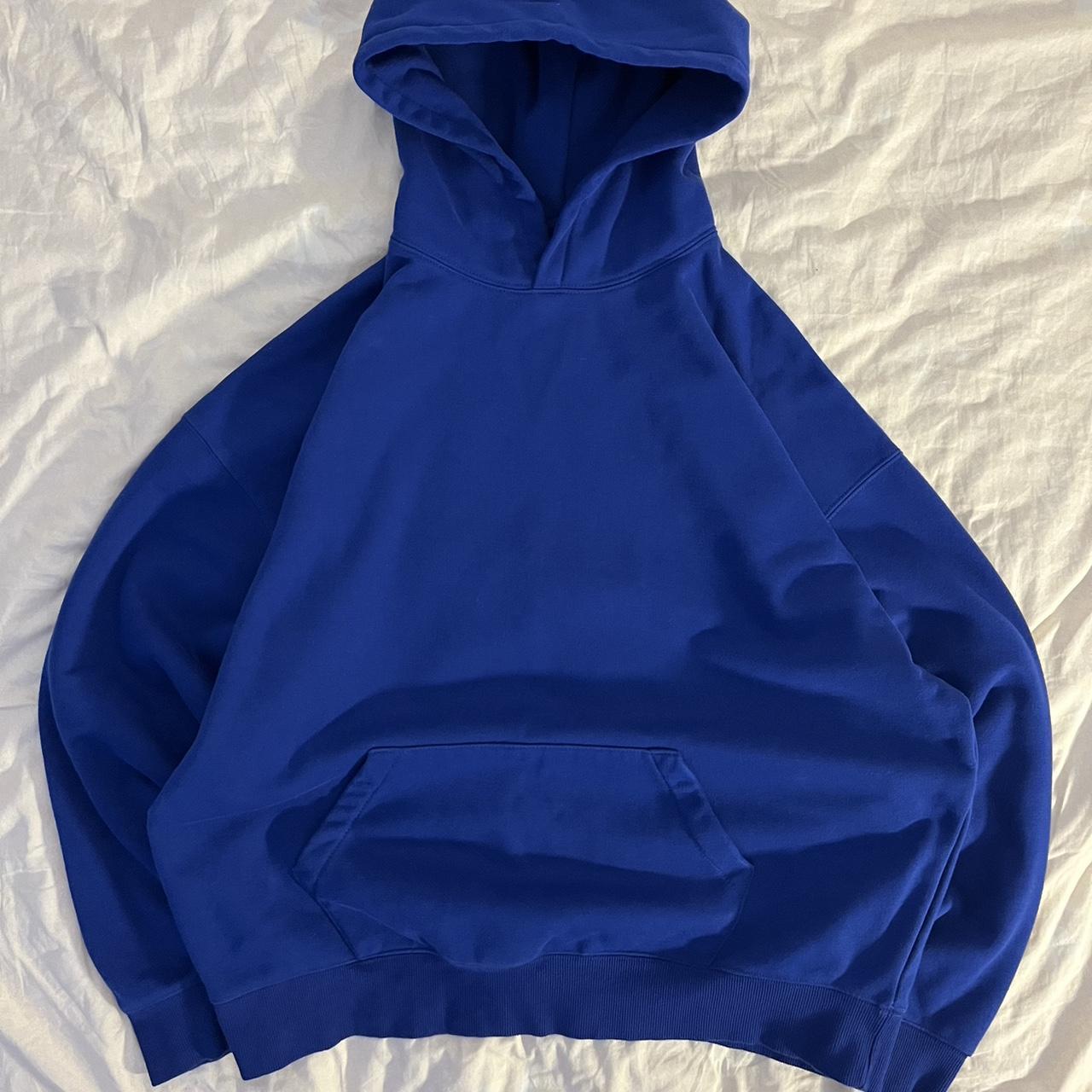 Men's Navy and Blue Hoodie | Depop