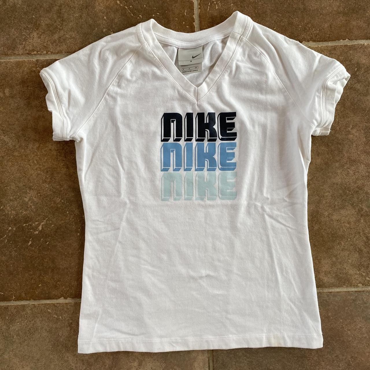 womens nike blue shirt