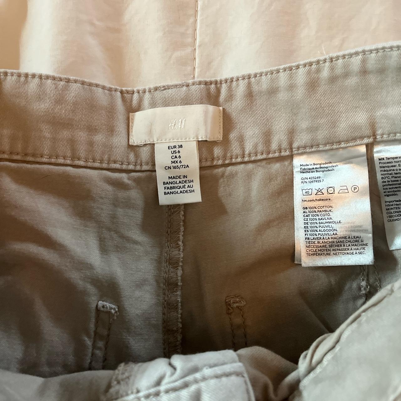 H&M cargos baggy H&M cargoes They’re in good... - Depop