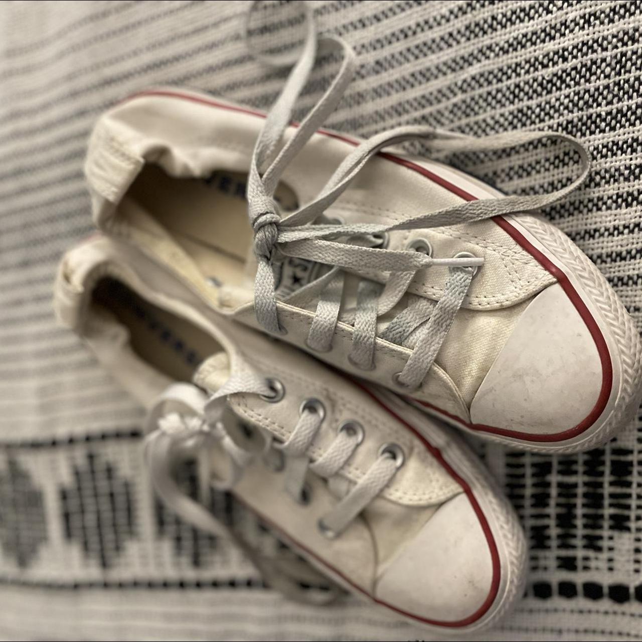 Converse dirty white low on sale cut