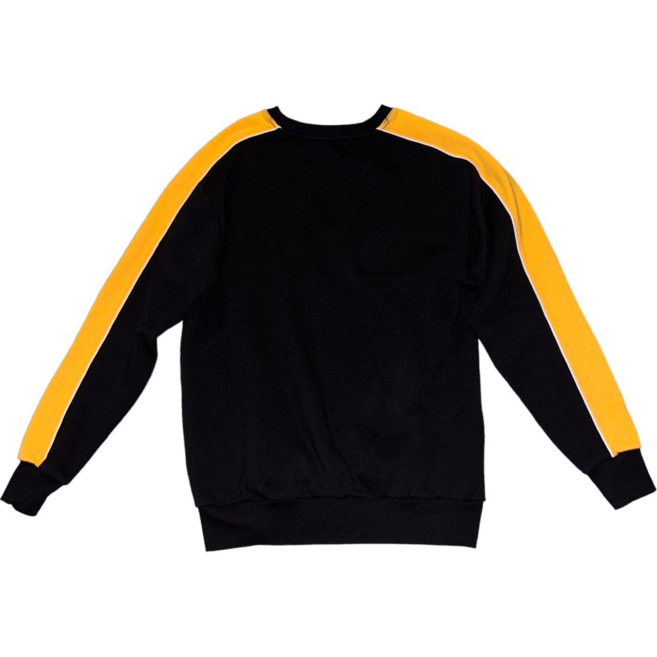 H&m black clearance and yellow sweater