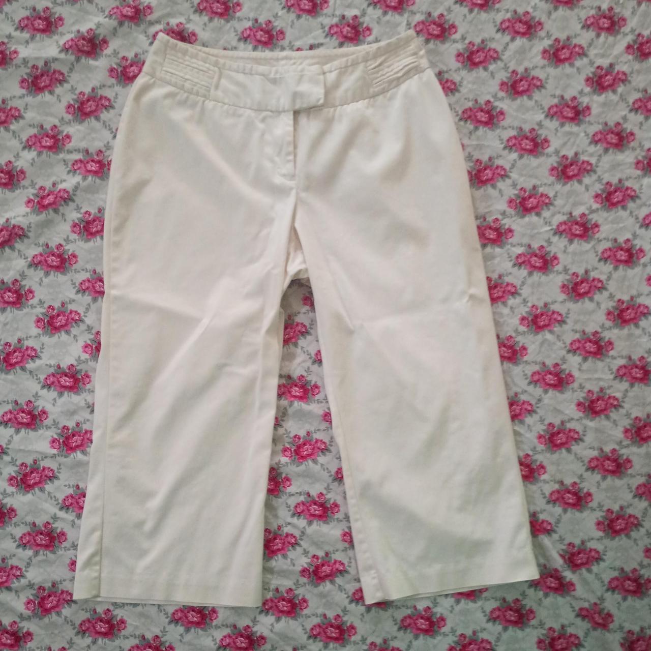 White Worthington curvy fit size capri Depop