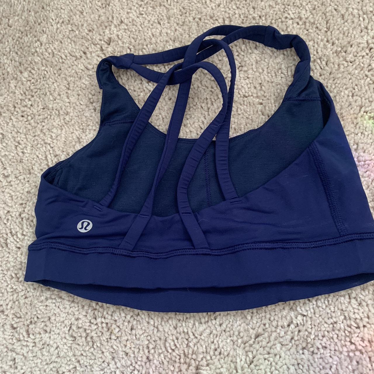 Lululemon navy energy bra Size 4 Elastic in band... - Depop