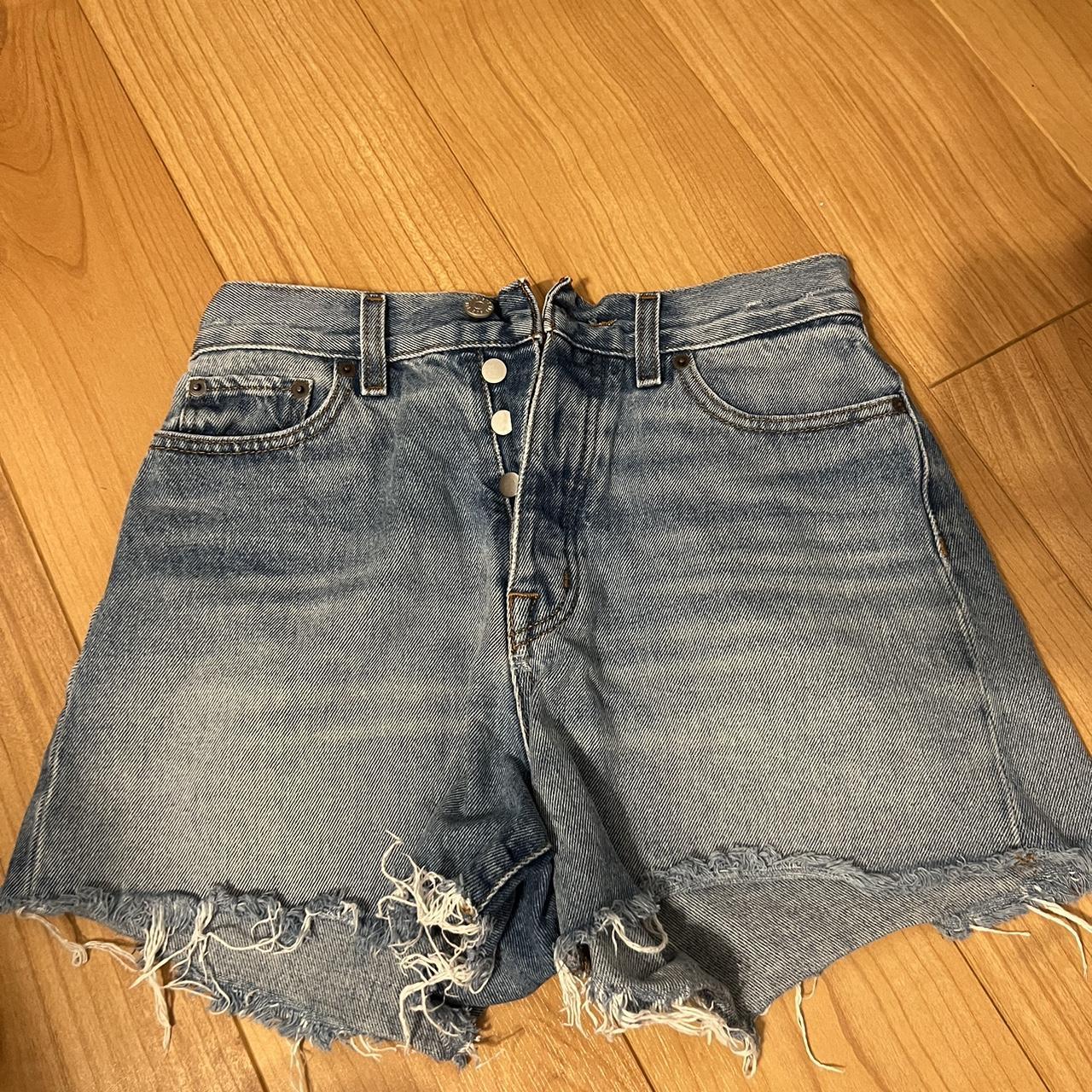 item listed by cweinsier