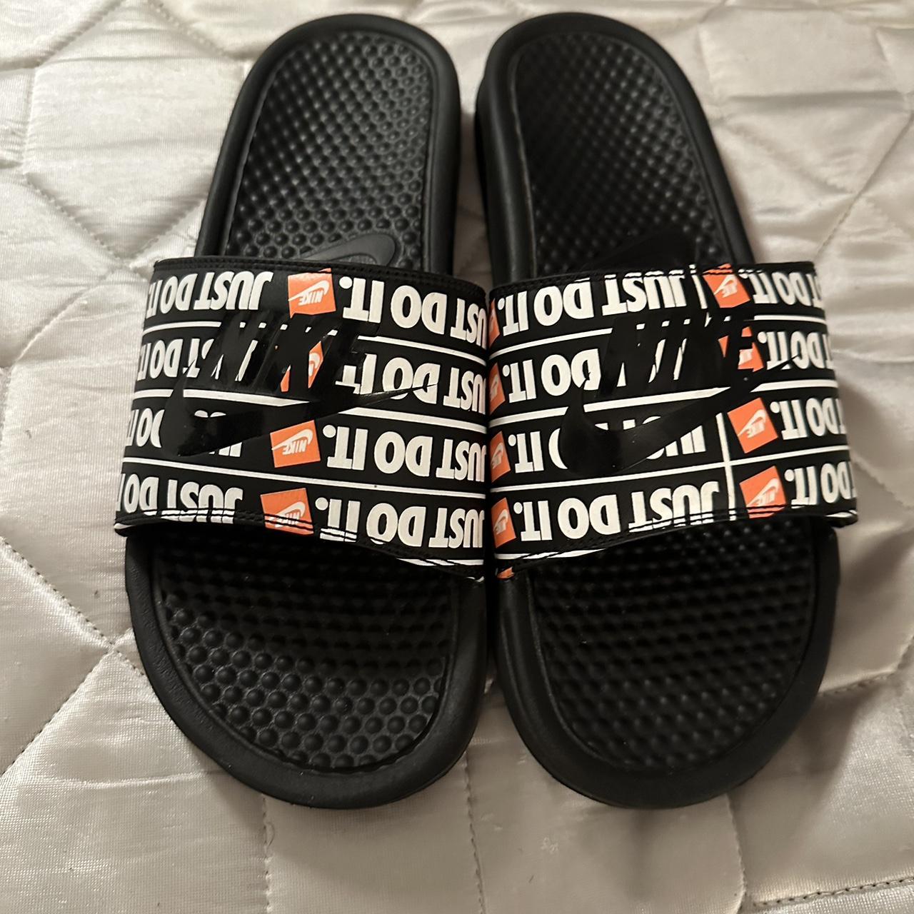 mens nike slides 10.5