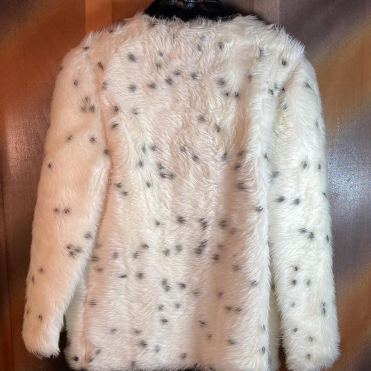 Fake dalmatian fur discount coat