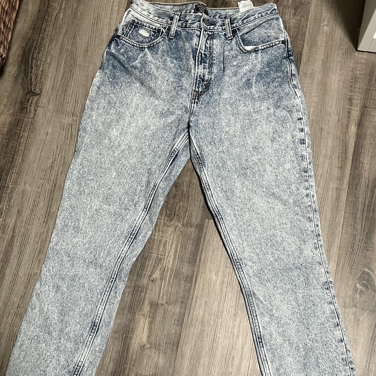Really cute high quality stone washed jeans. Very... - Depop