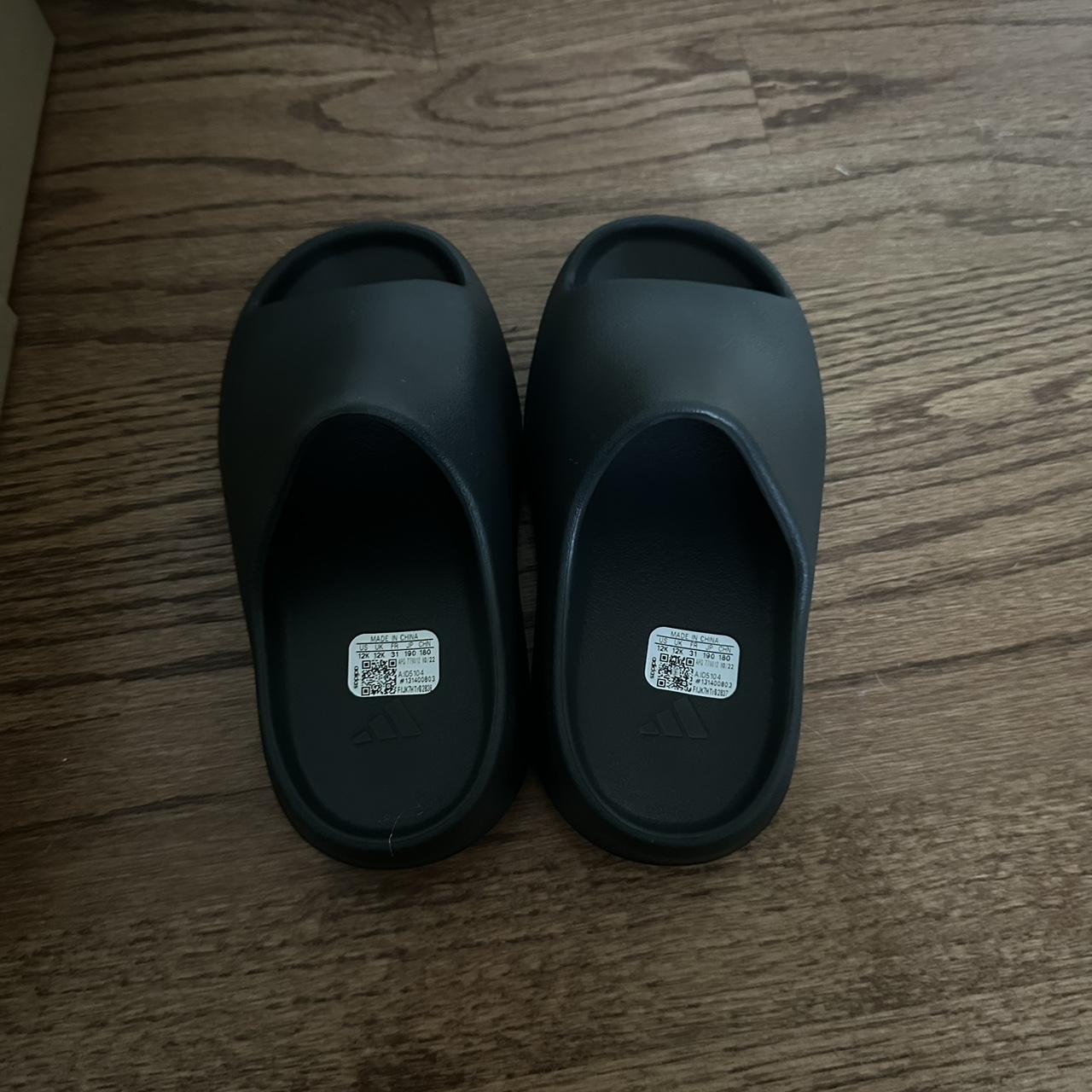 Yeezy Slides 12k 2024