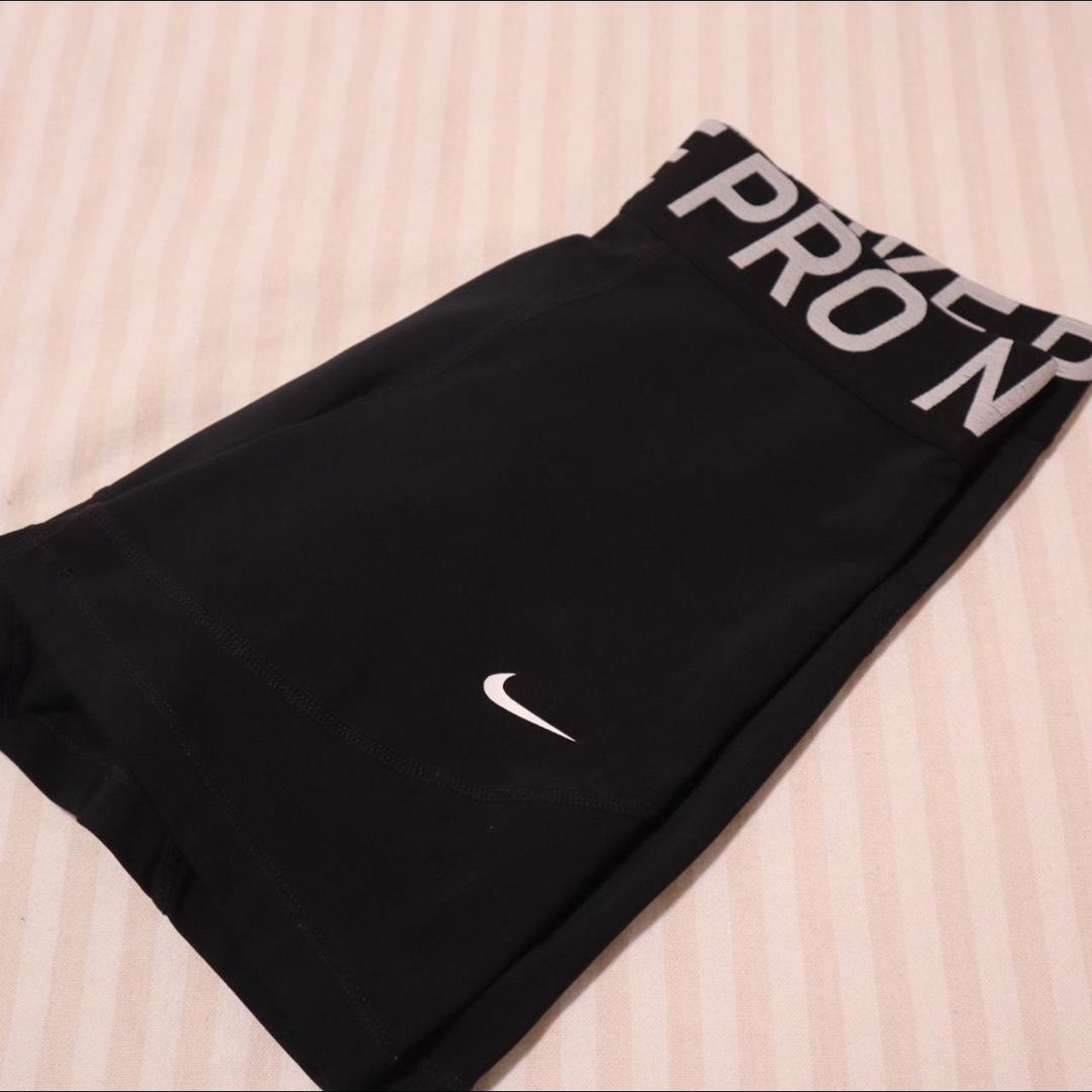 nike pros all black