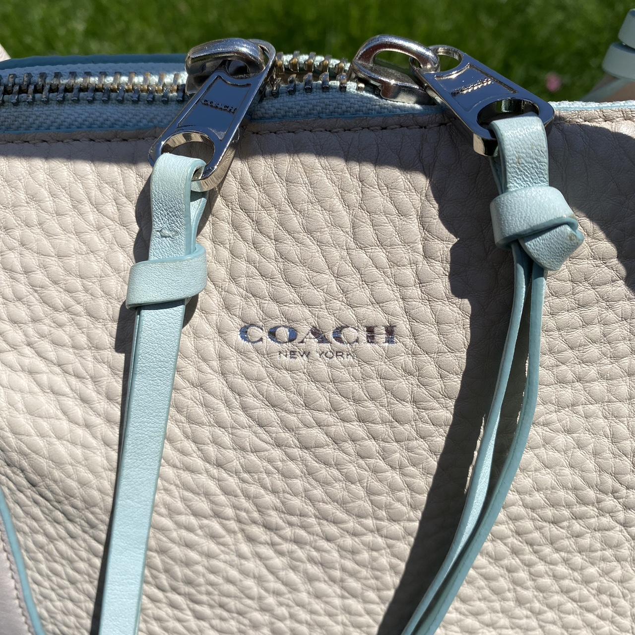 Coach Bleecker Preston Satchel in pebbled leather 30165 on sale cream/light blue