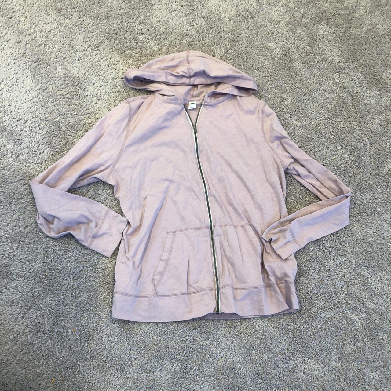 item listed by angelycetowndrow