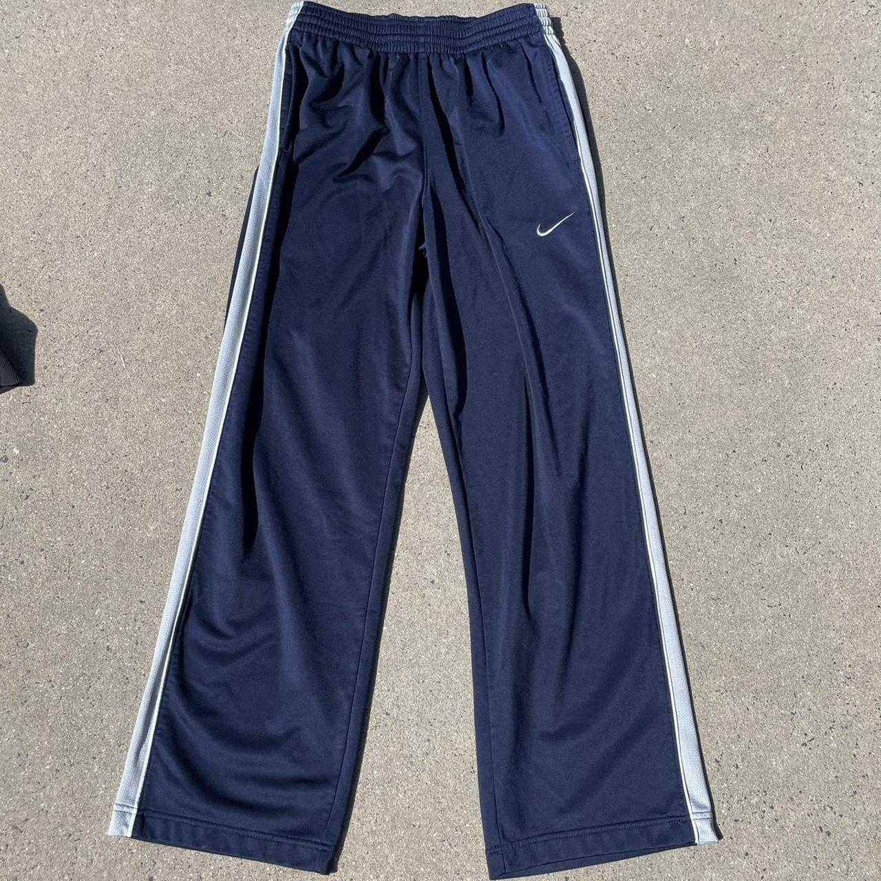 Vintage Nike Baggy Sweatpants condition 10/10,... Depop