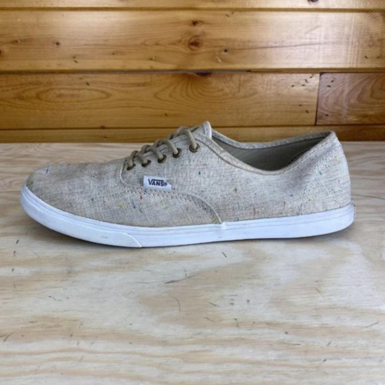 Mens cream outlet vans