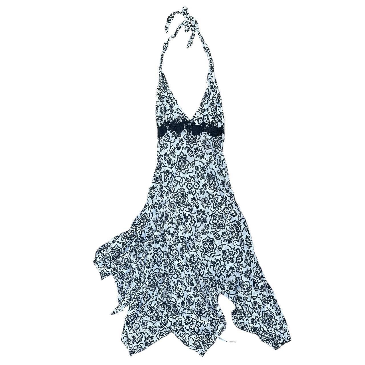 item listed by newmoonfinds