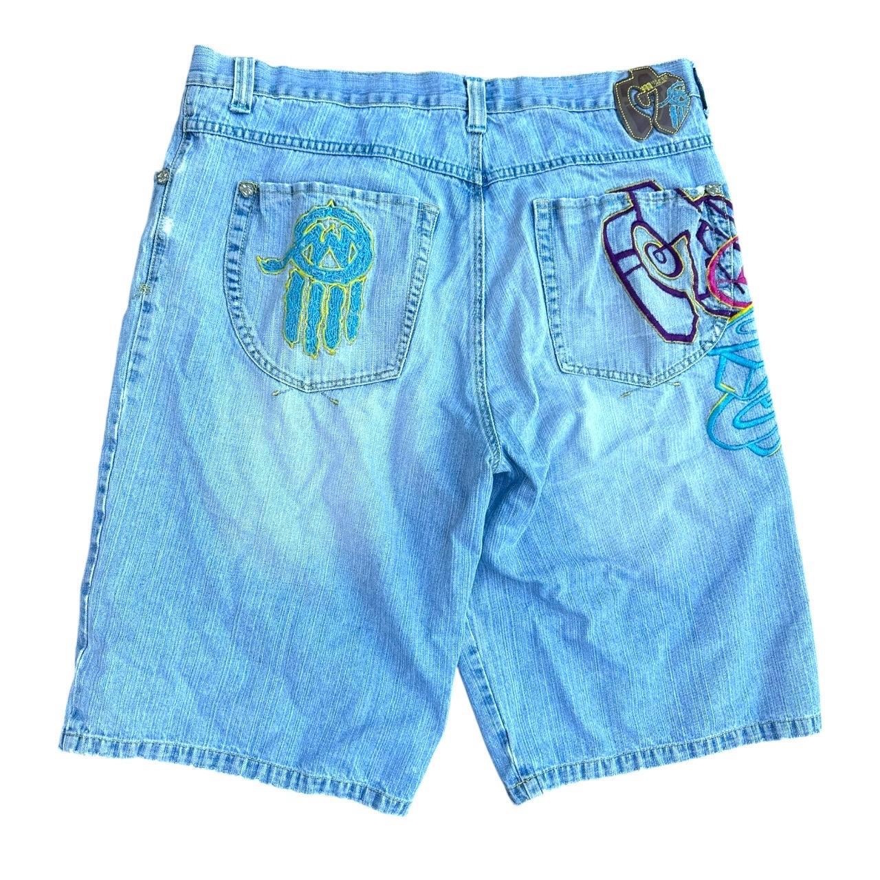 item listed by newmoonfinds