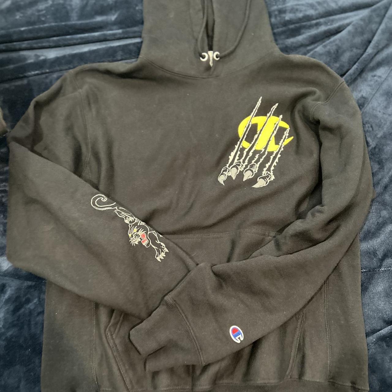 Large Champion hoodie 100 Cotton brand new