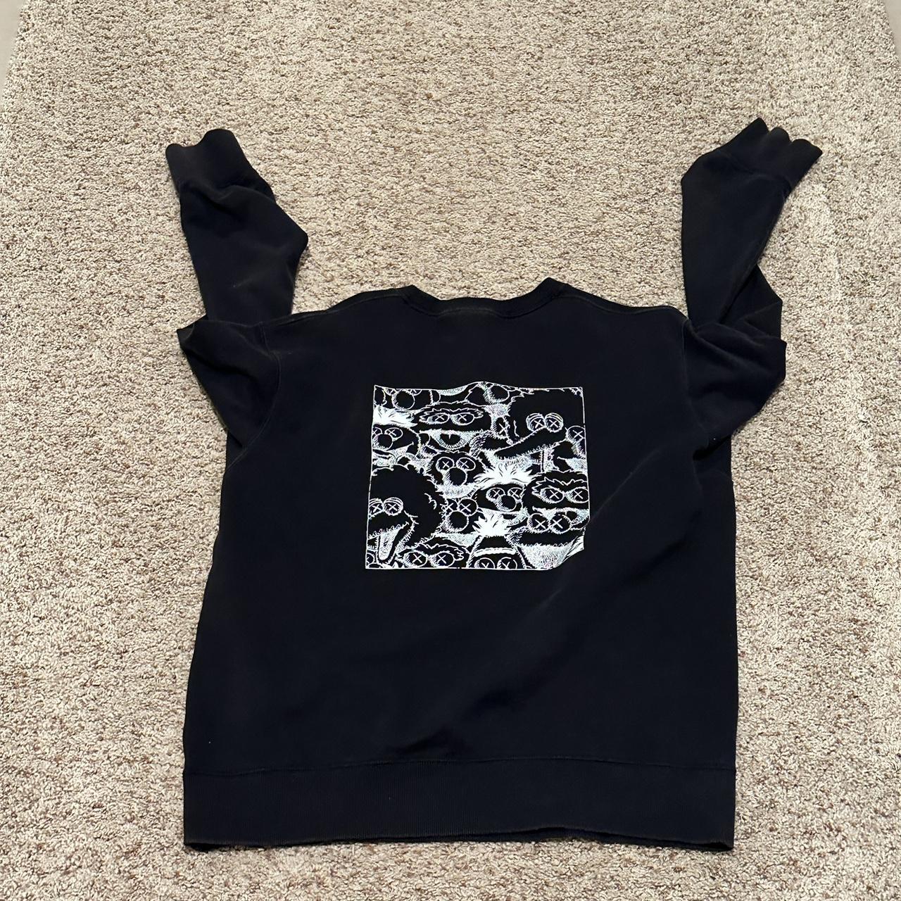 KAWS x UNIQLO - Depop