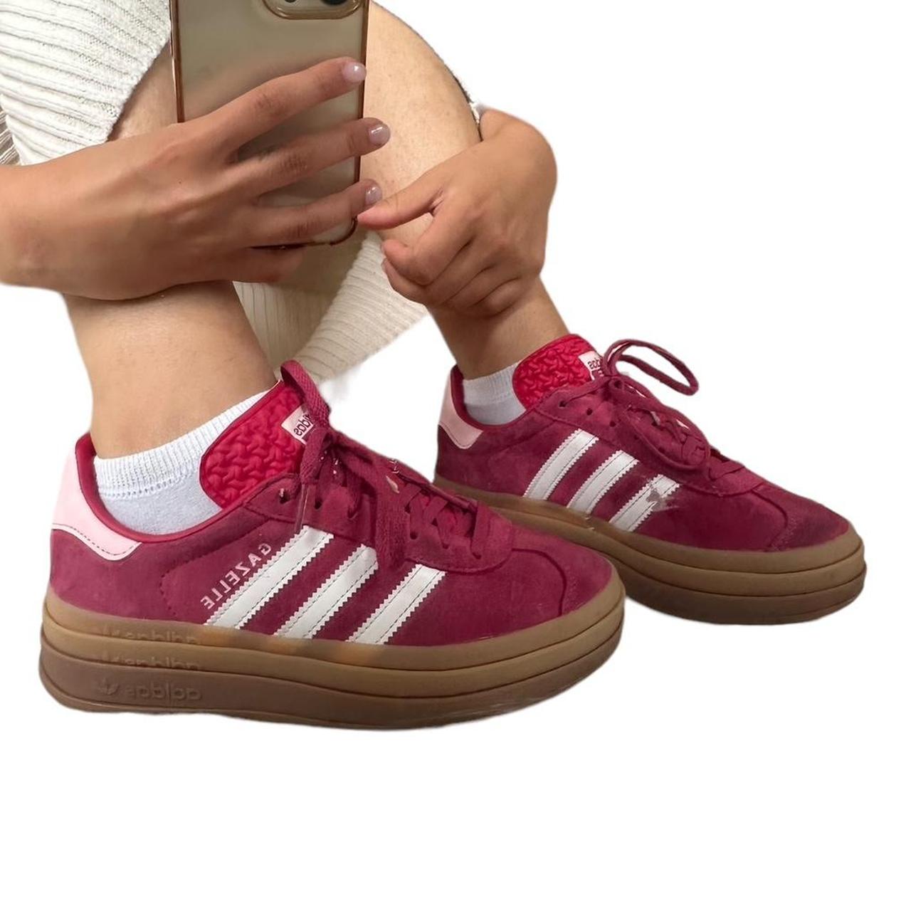 pale pink gazelles