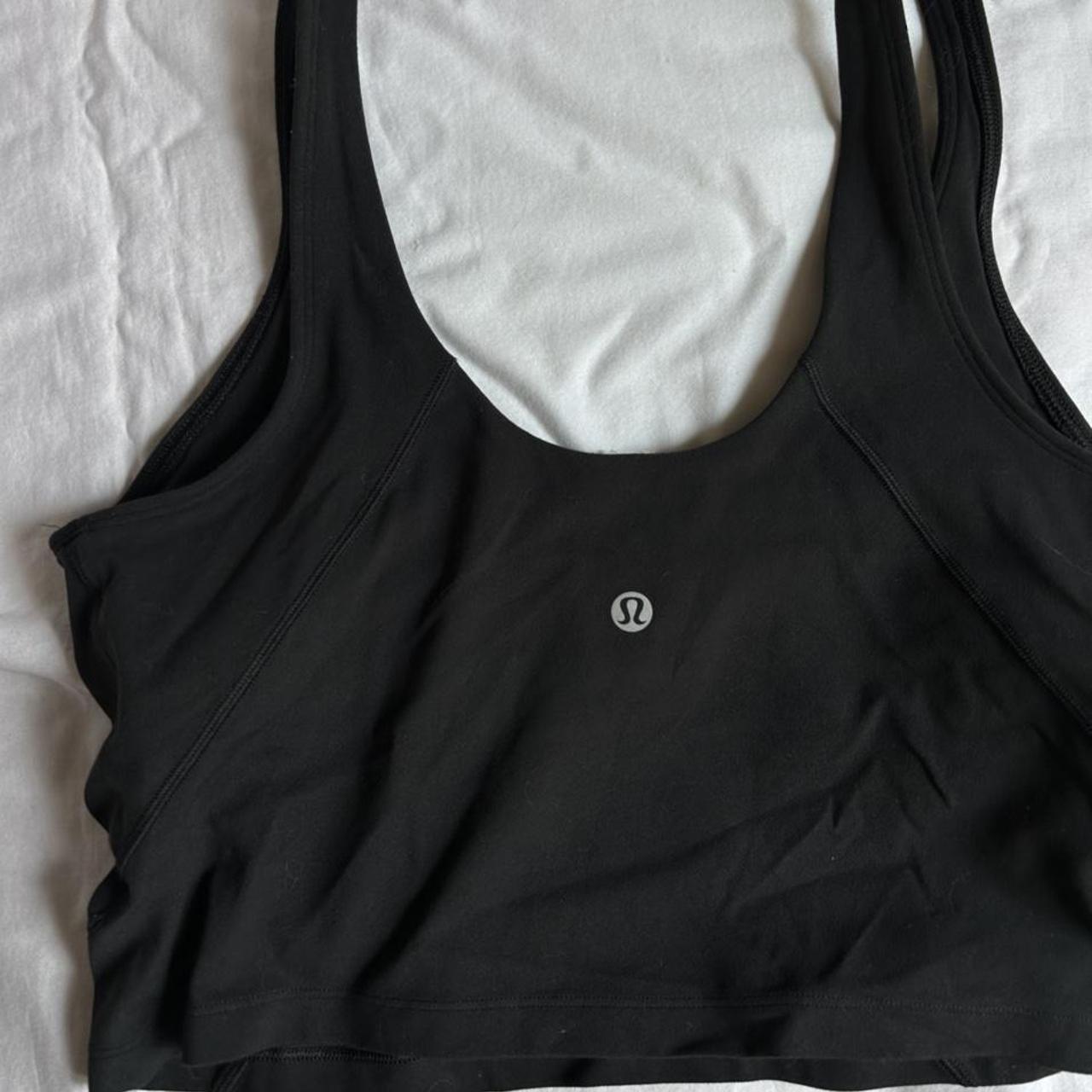 Lululemon Women's Vest Depop