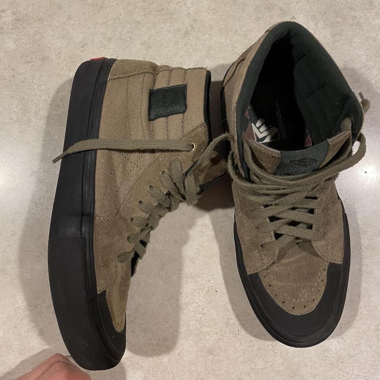 Vans sk8 hi pro hotsell dakota roche