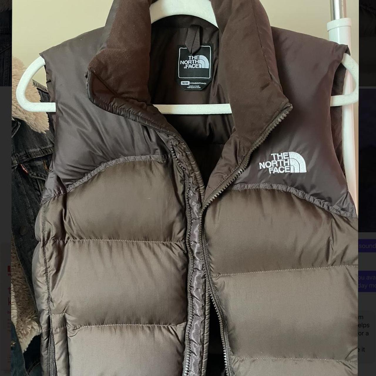 ダウンベスト [The North Face] W'S NOVELTY NUPTSE RDS DOWN VEST - BROWN Women's The North Face Brown Retro Puffer Goose Down Nuptse