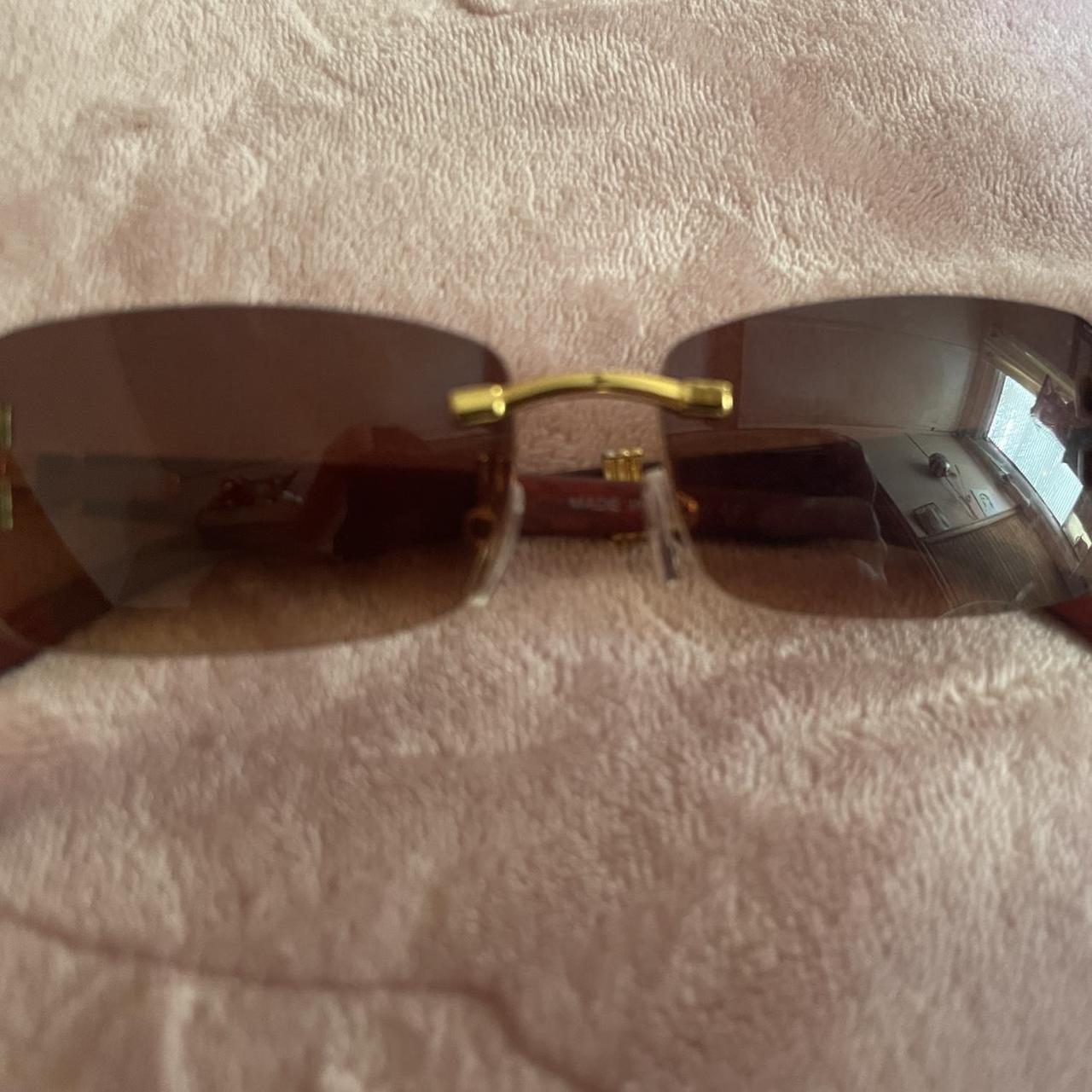 Women's Sunglasses - Brown/Burgundy – Burgundy sunglasses with gold panther frame