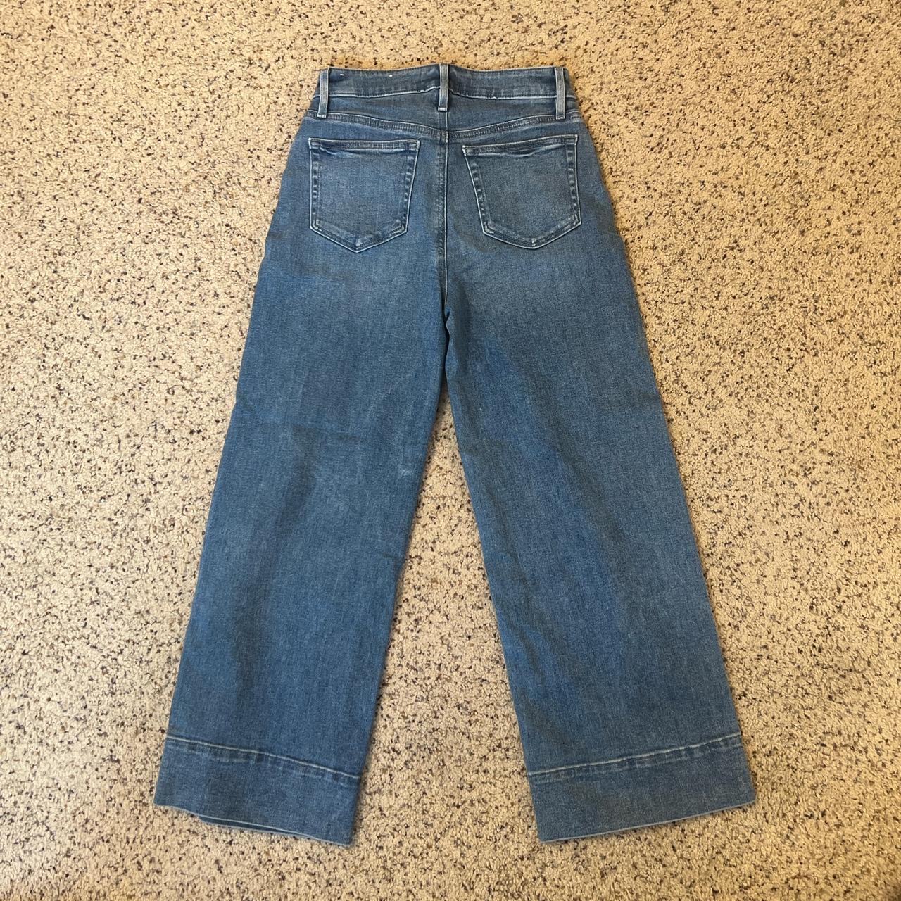 LOFT Women's Blue Jeans Depop