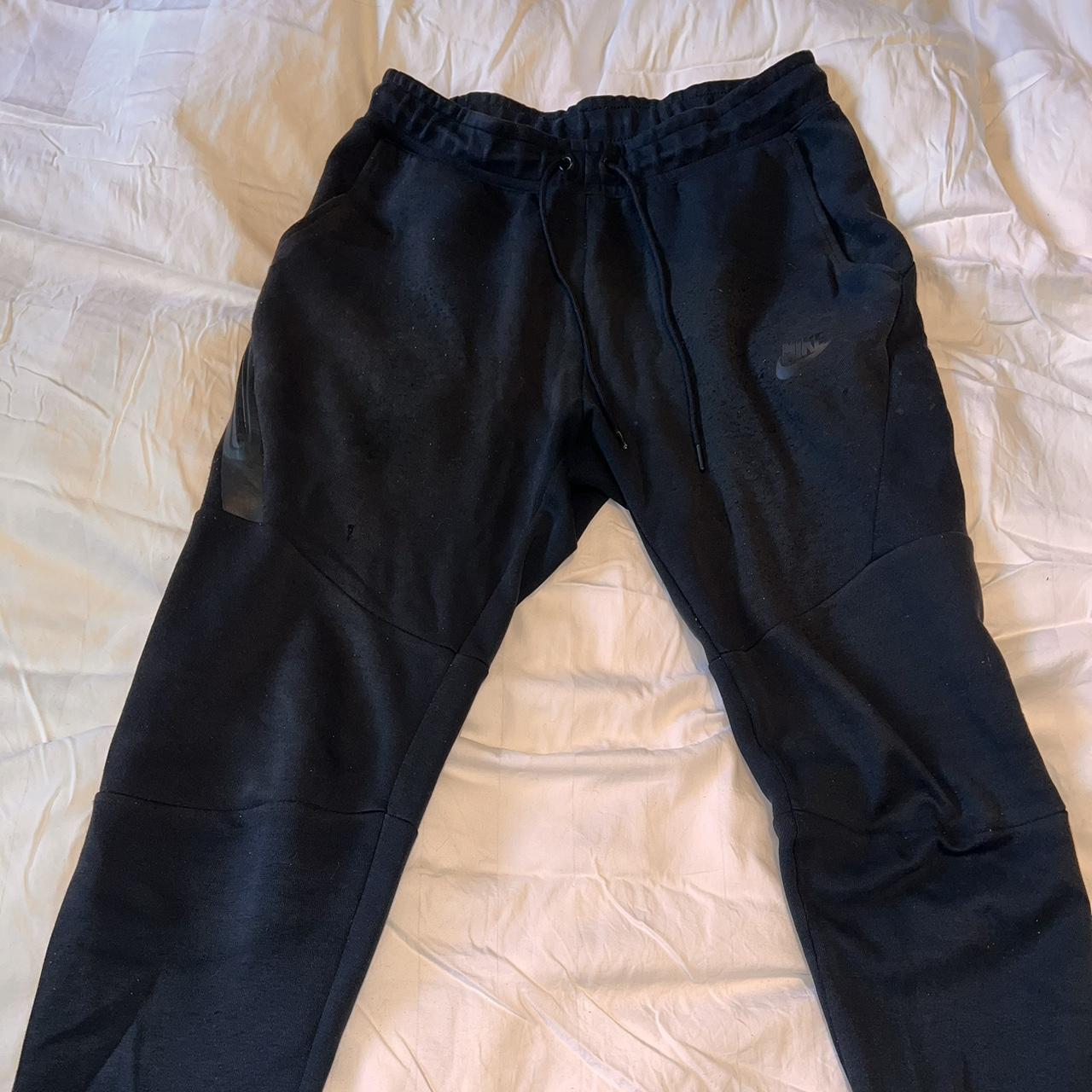 mens black nike tech joggers
