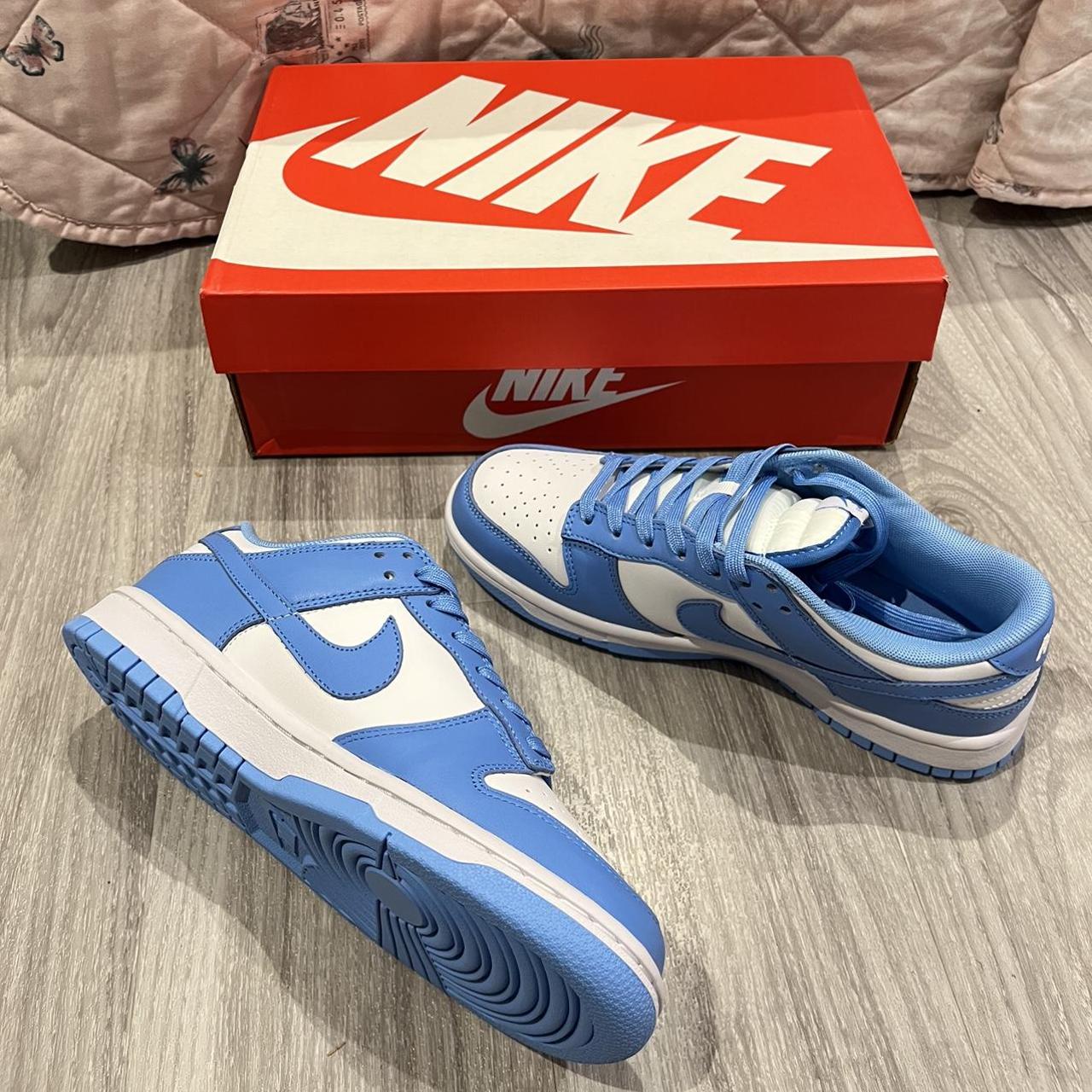 Nike Women's Blue and White Trainers | Depop