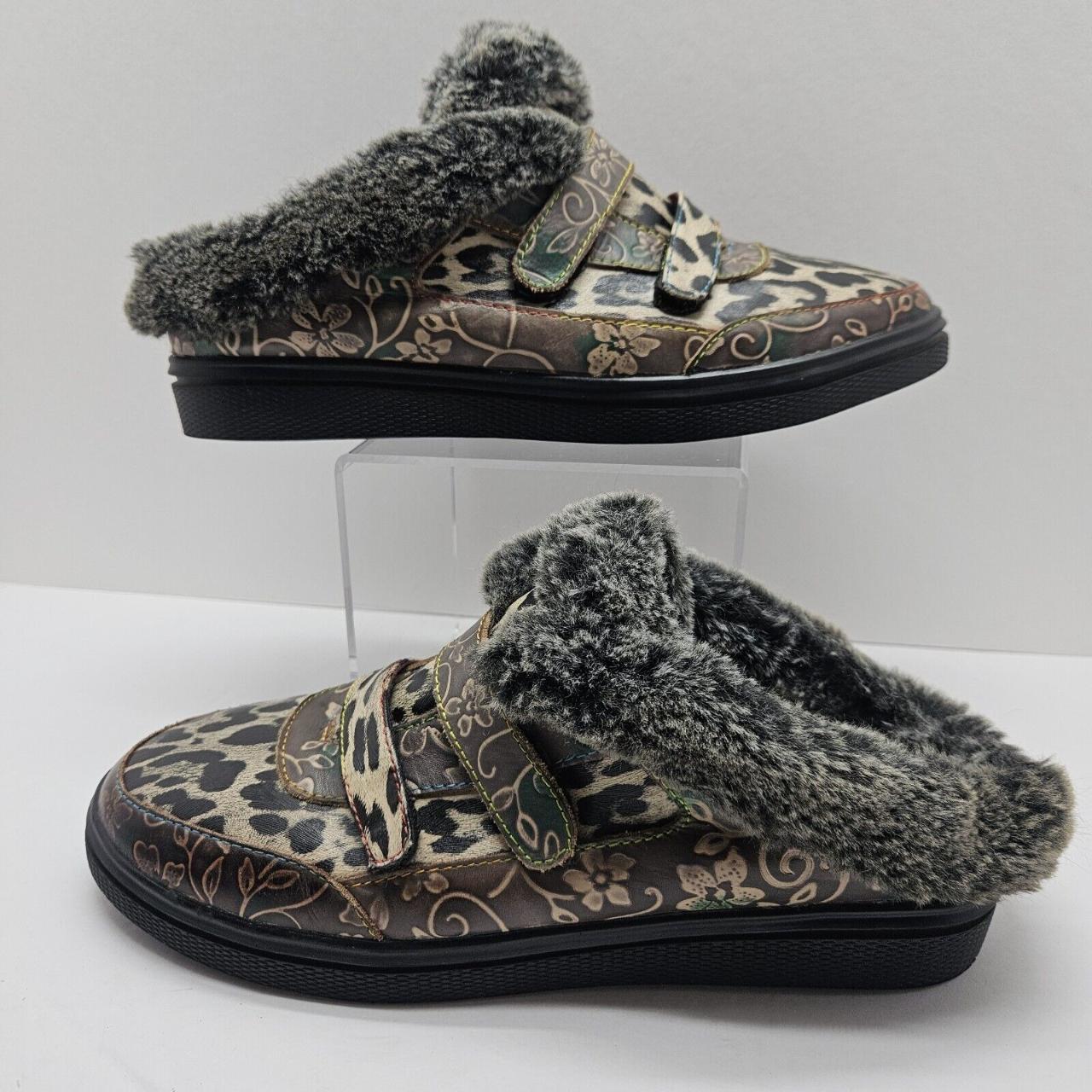 L'Artiste By Spring Step Leather Warm Lined Clogs... - Depop