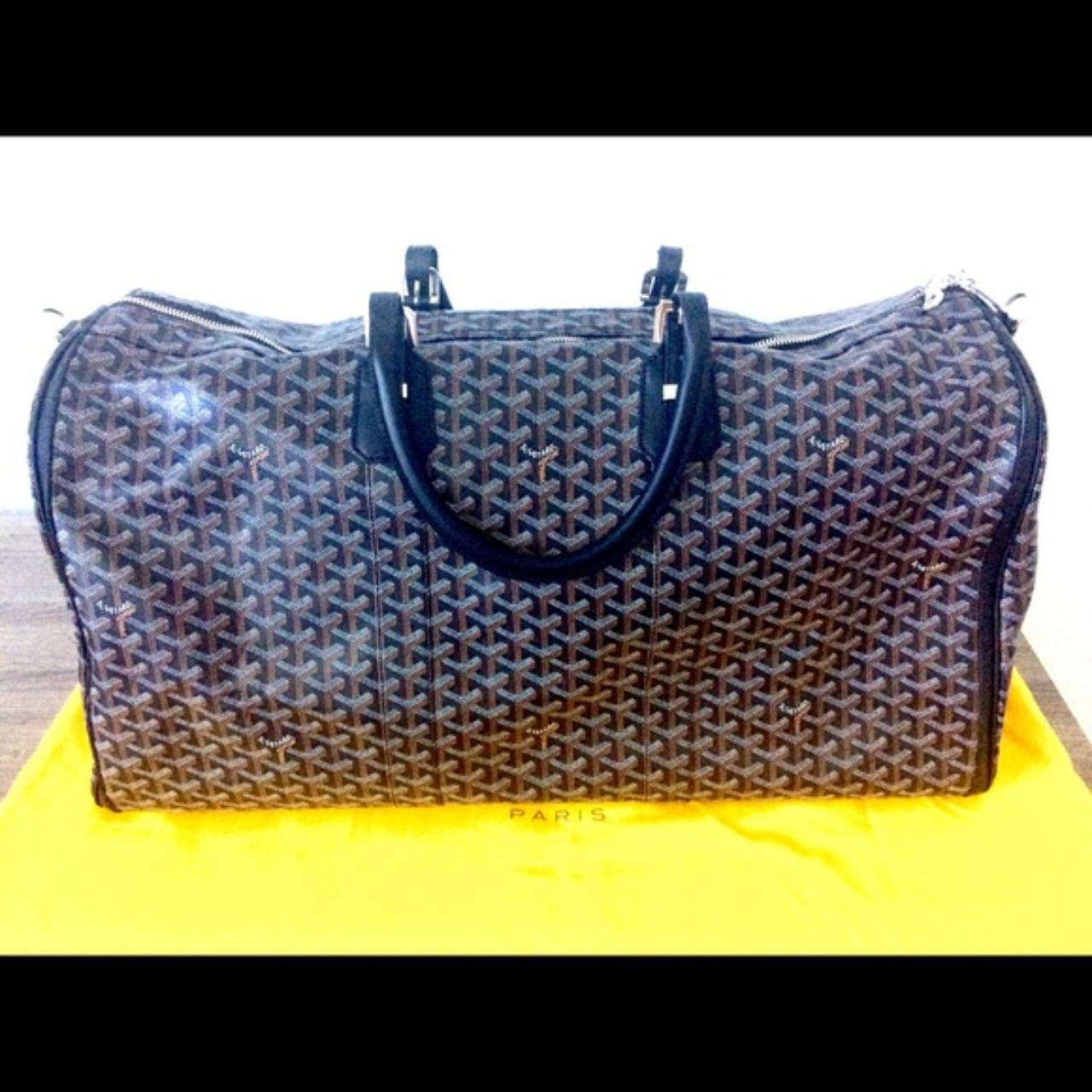 Goyard duffle bag in amazing condition don t have Depop