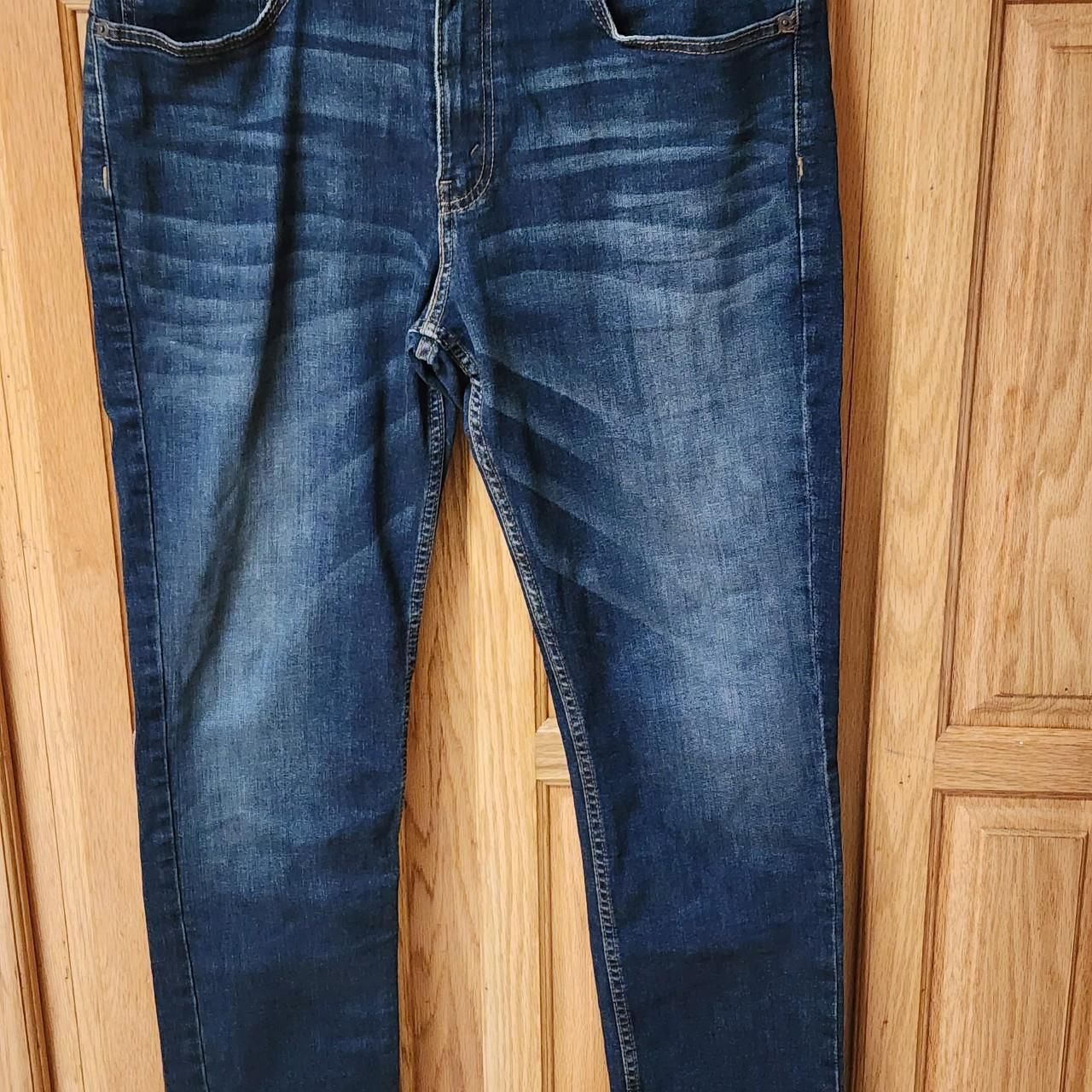 Levi signature best sale jeans s37