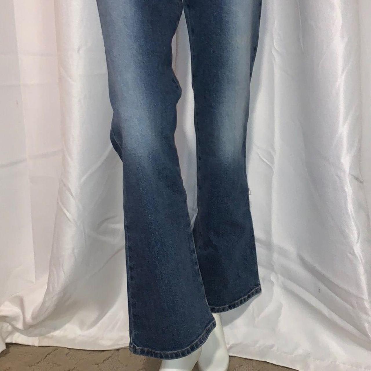 Vintage 1990s bongo jeans. No back pockets. Slight... - Depop