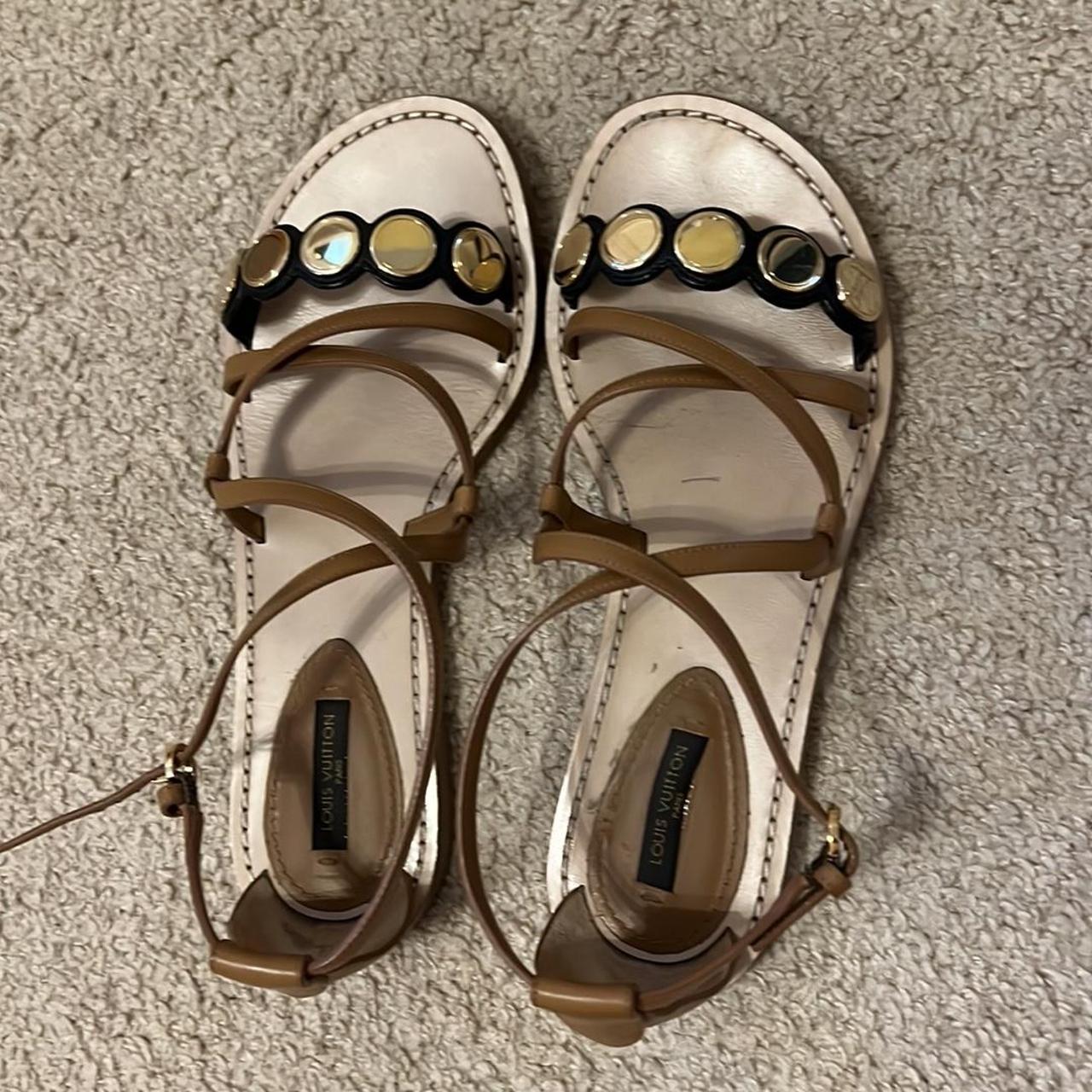 Louis vuitton-sandal - Depop