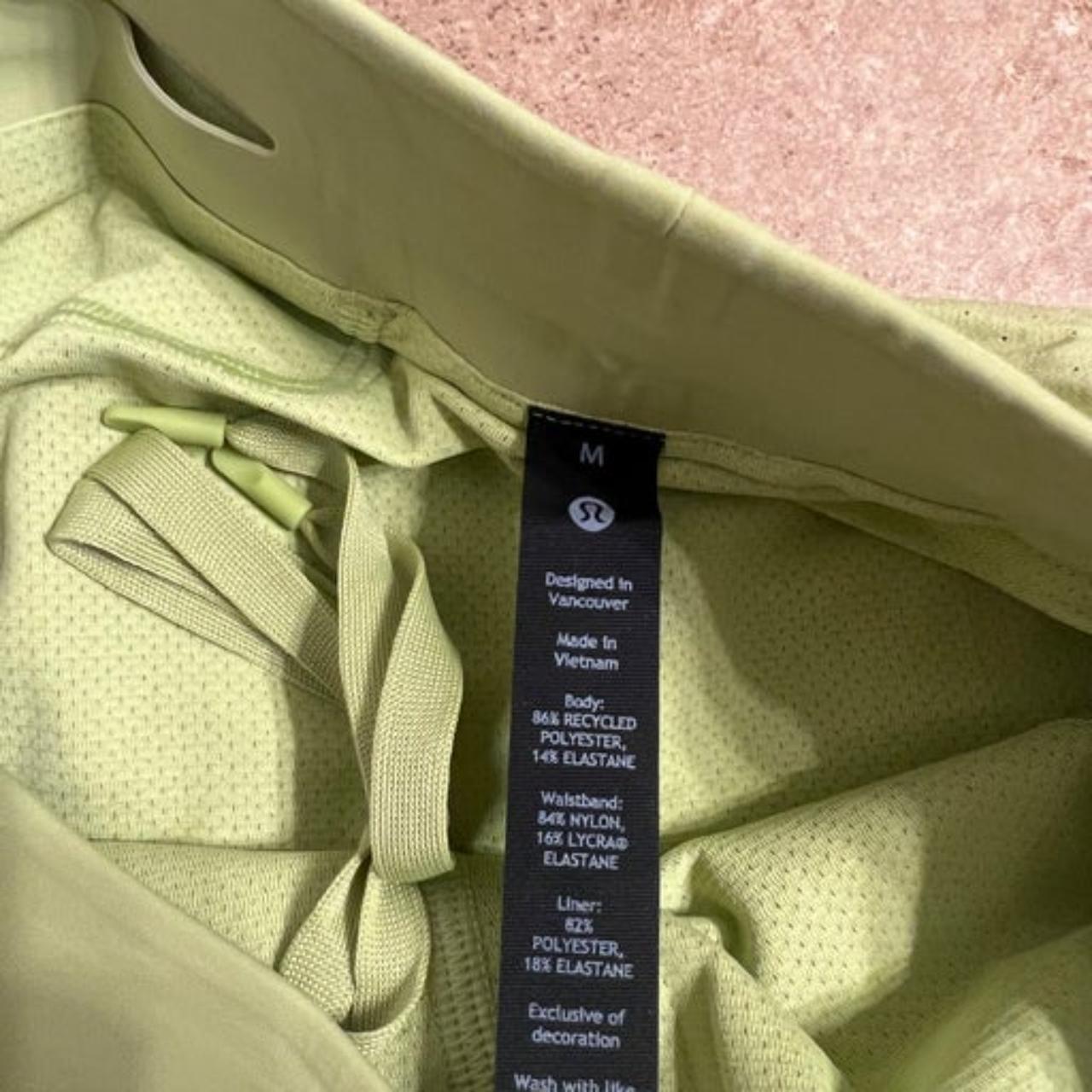 Lululemon Men's Green Shorts Depop