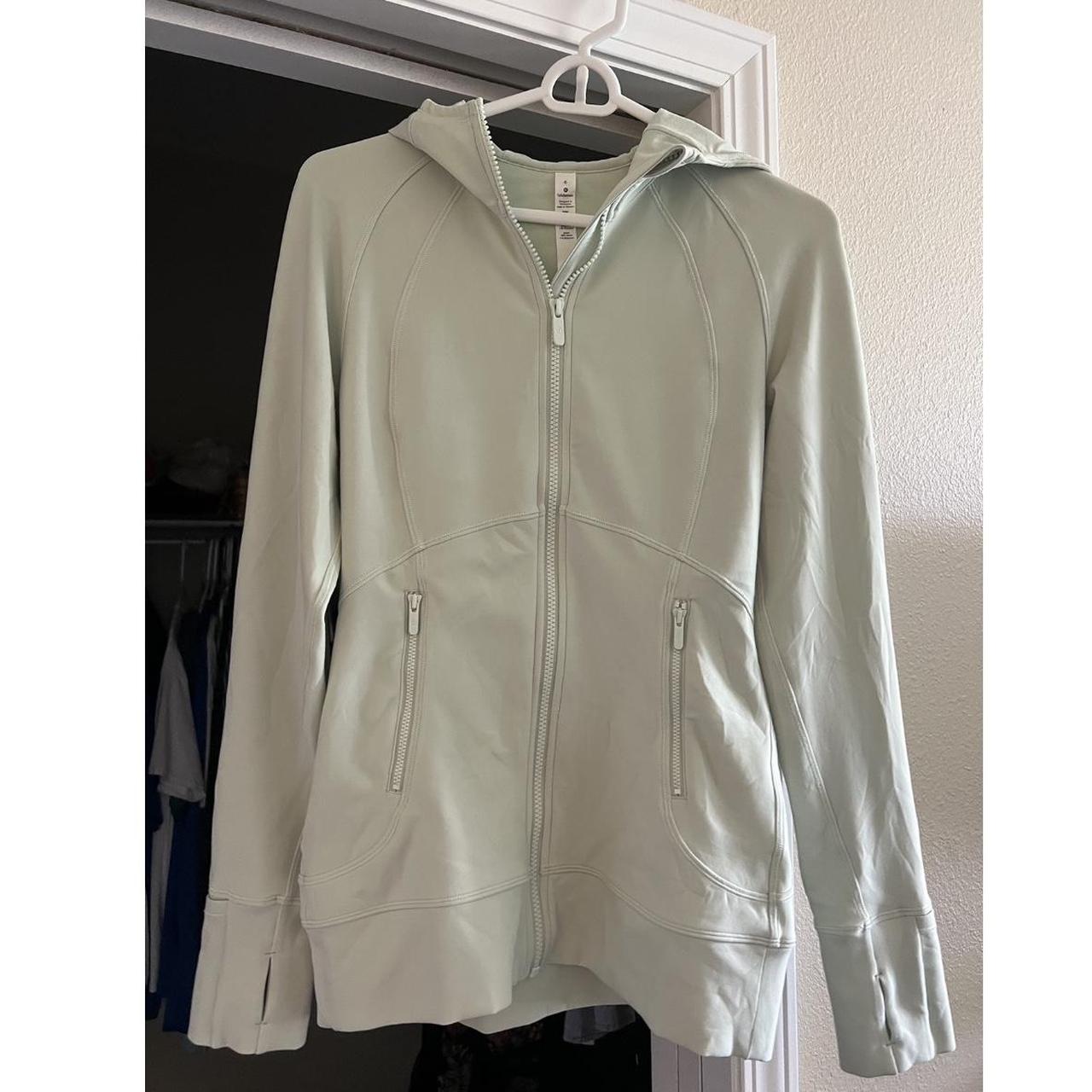 Lululemon discount daymaker hoodie