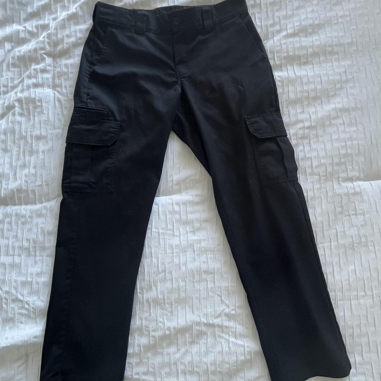 Black Dickies cargo pants 33x30 small flaw but easy - Depop