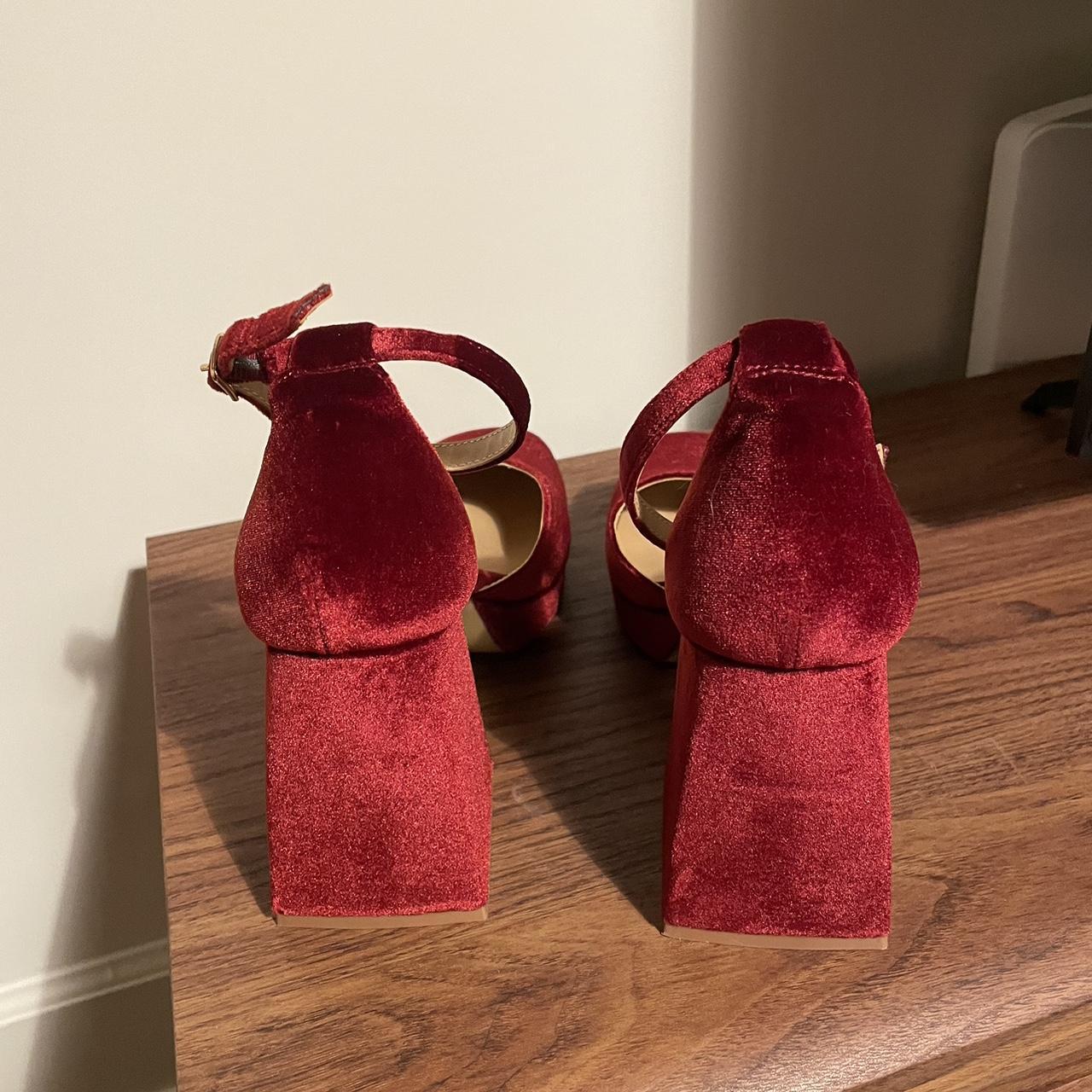 easy street aiko sandals