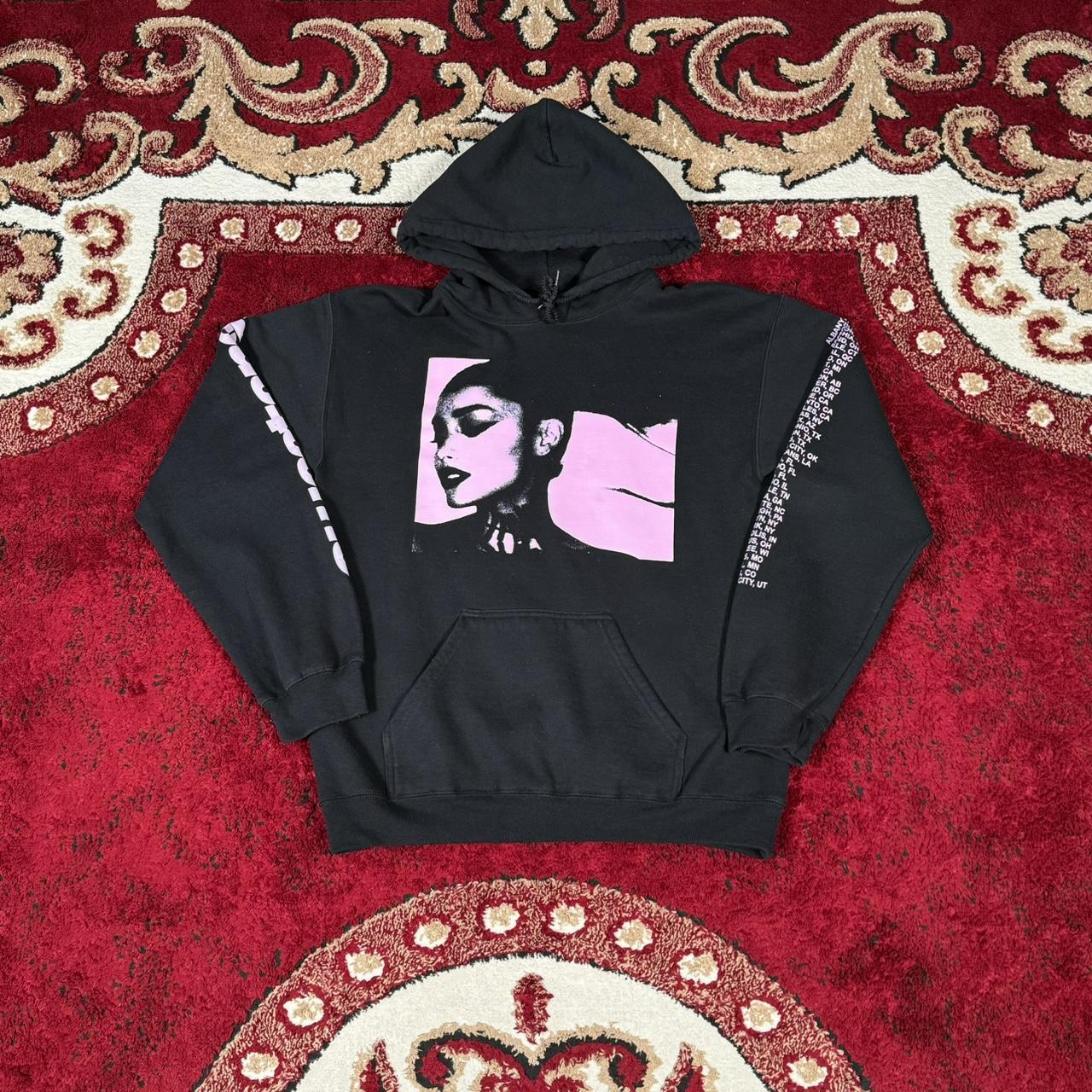 Ariana Grande Sweetener Kapuzenpullover - Offiziell Lizenziertes Fan Merch