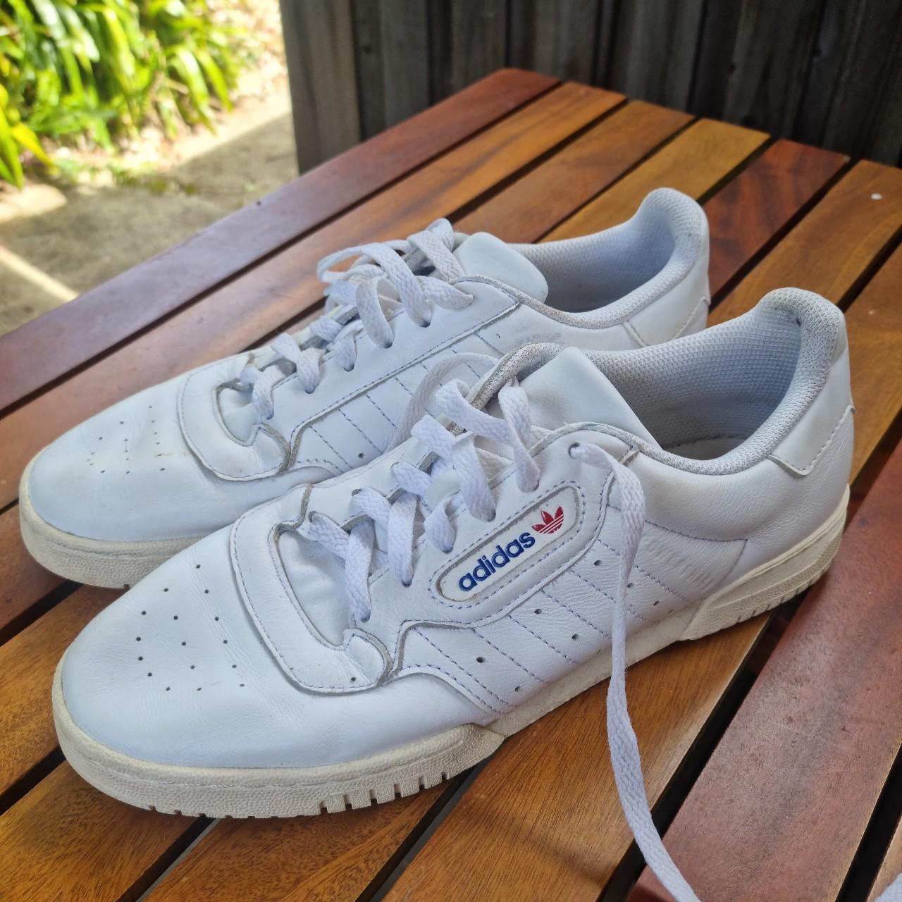 Adidas Powerphase white leather. US9 UK8 EU42