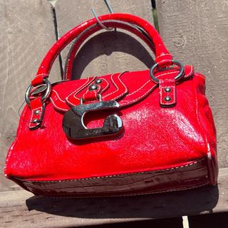 Red Guess mini y2k shoulder bag vintage has wear - Depop