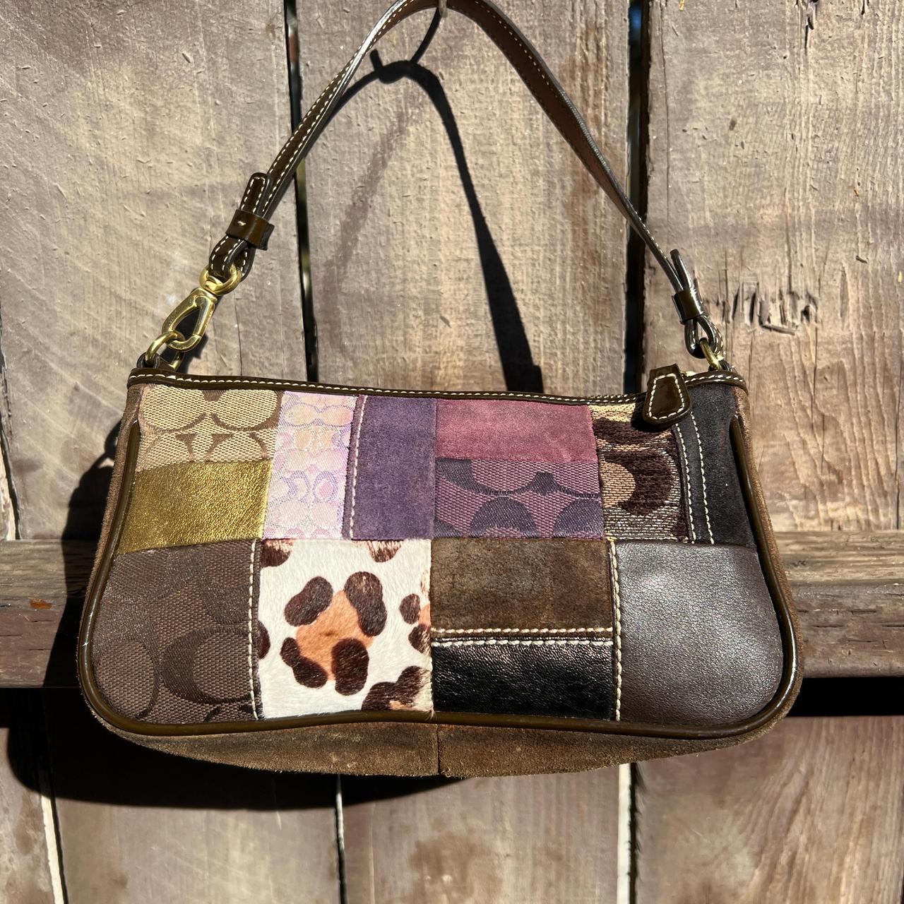 バッグ Y2K COACH Archive 00s Patent leather bag Coach y2k black patent leather mini shoulder bag | Depop