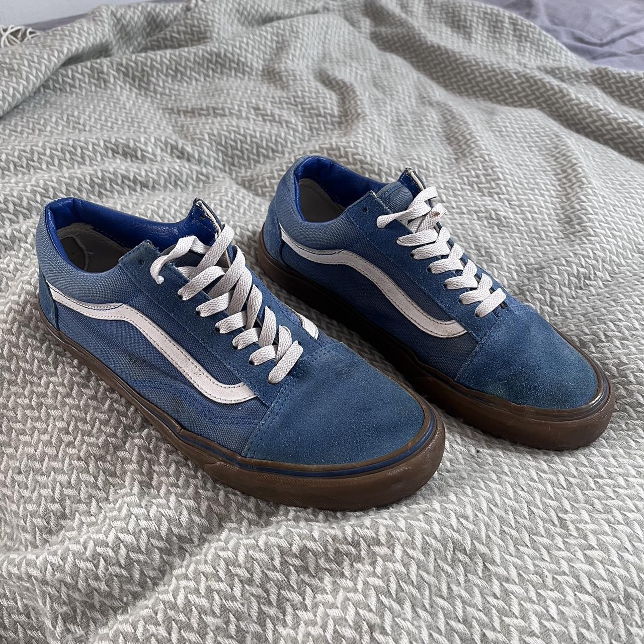 Blue vans with outlet gum sole