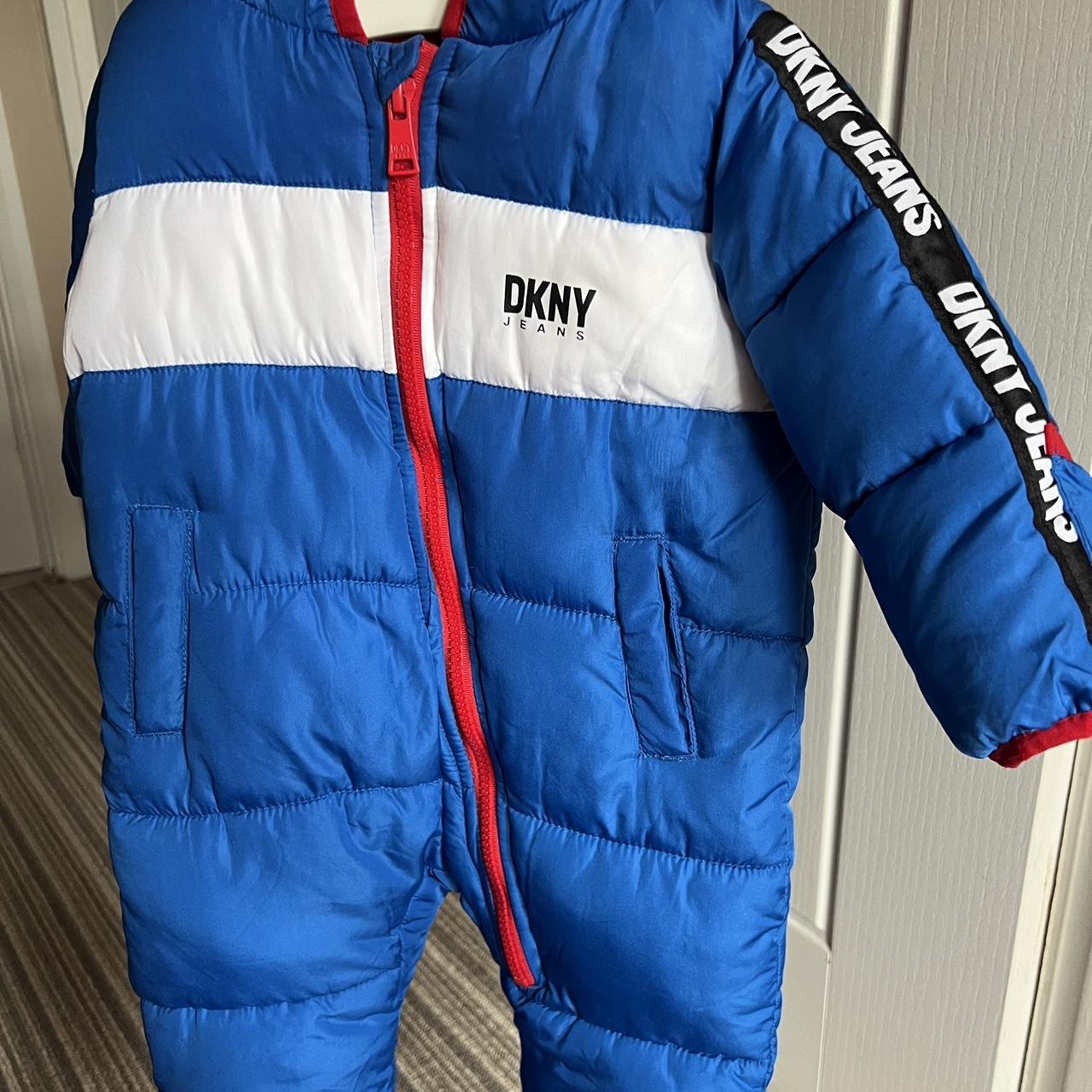 DKNY snowsuit size 6-9 months Baby boys